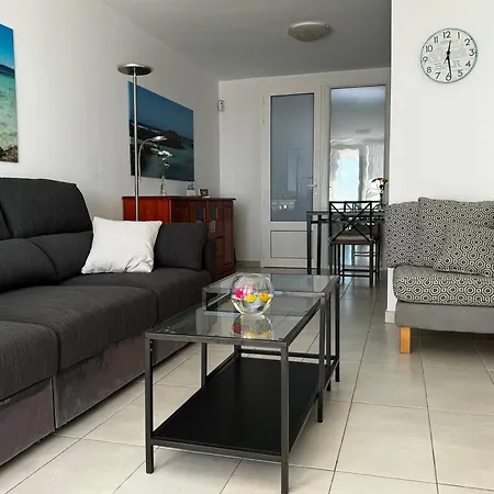 Miranda Remos * Corralejo