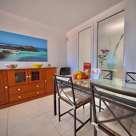 Miranda Remos Villa Corralejo